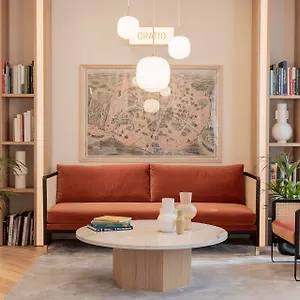 Oratio 3* Paris