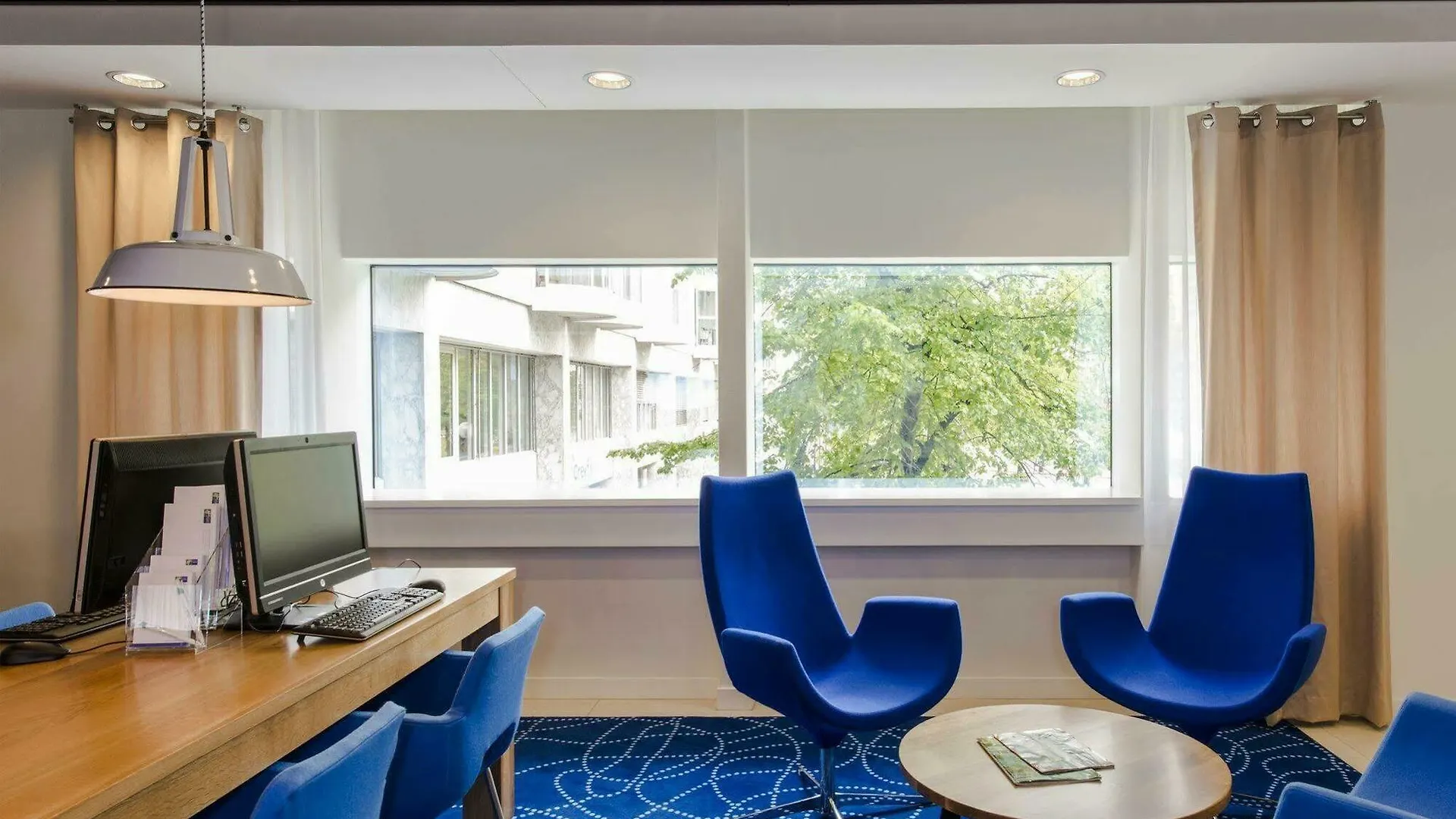 Holiday Inn Express Rotterdam - Central Station By Ihg