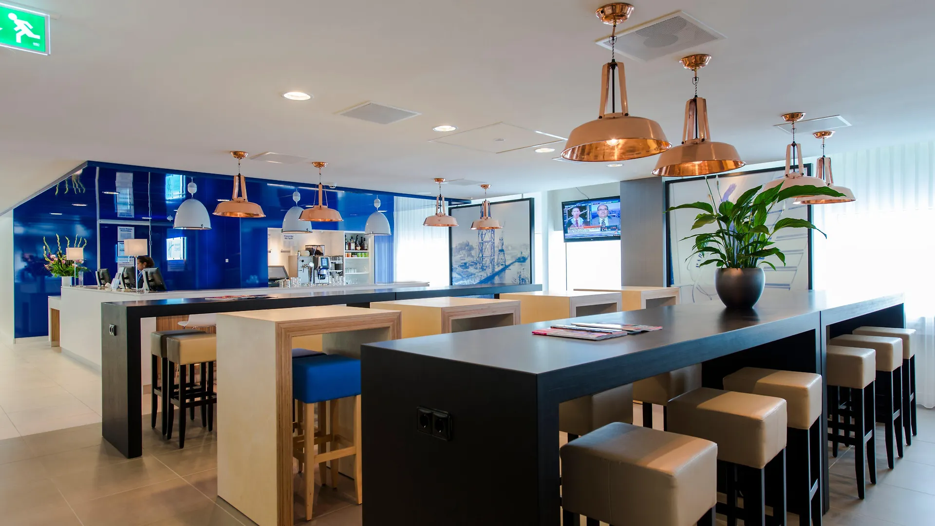 Holiday Inn Express Rotterdam - Central Station By Ihg Hotel